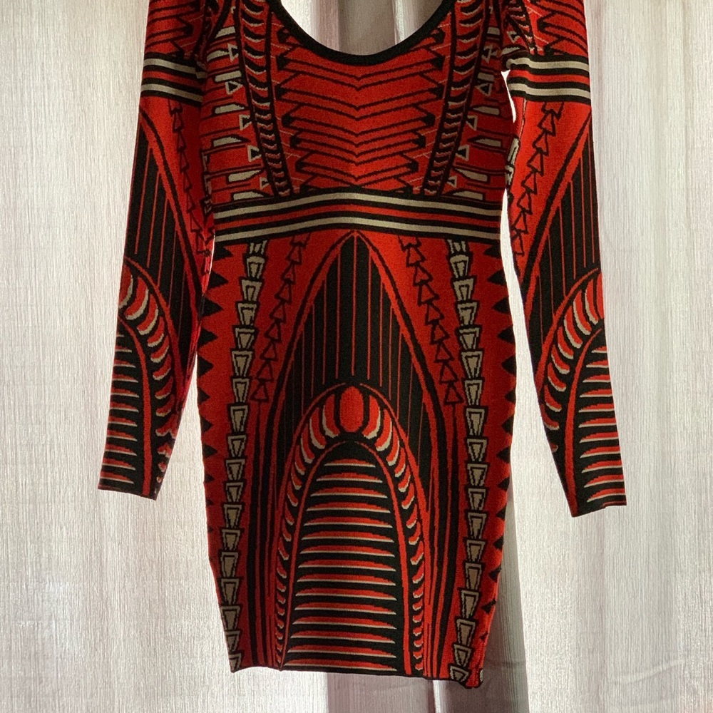 Graphic print long sleeve Bodycon dress